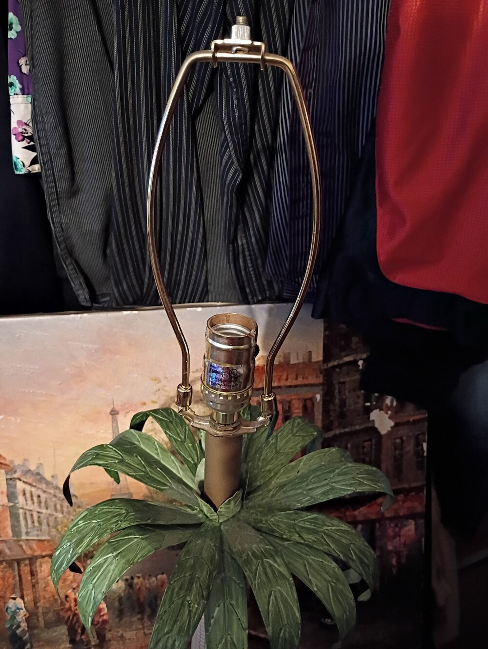 Hollywood Regency-Palm In Leaf Table Lamp with Green Metal Palm Foliage Vintage. - Picture 3 of 5